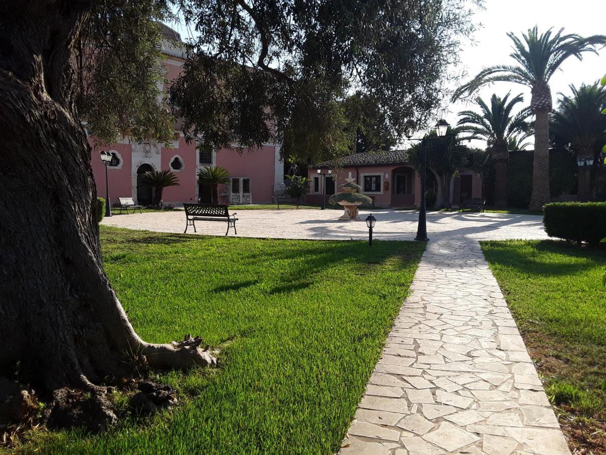 Hotel Lady Lusya كاسيبيلي المظهر الخارجي الصورة