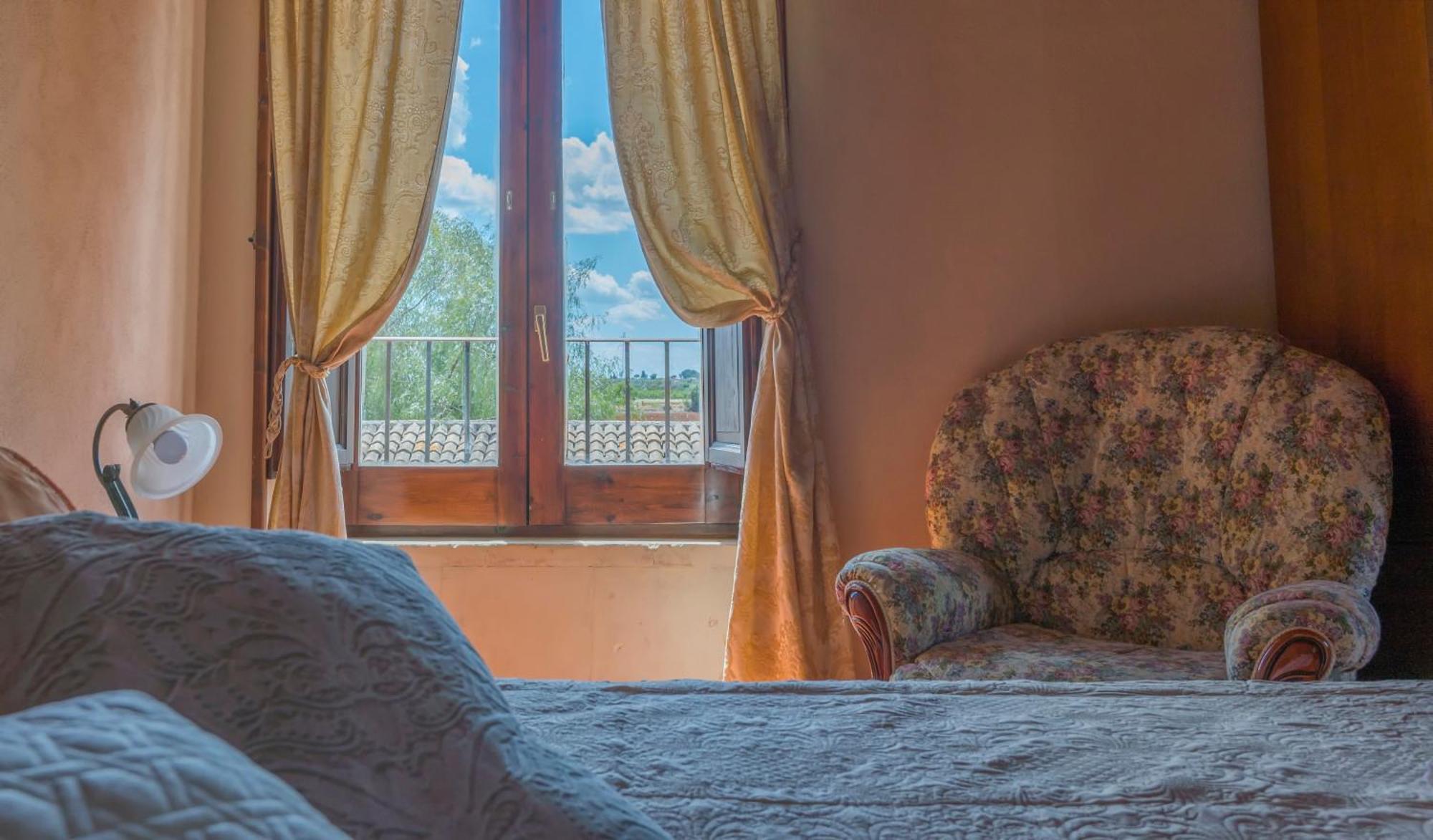 Hotel Lady Lusya كاسيبيلي الغرفة الصورة
